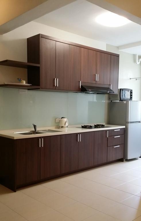 Jean Cleancomfy Apt Near Beach باتو فيرينغي الغرفة الصورة