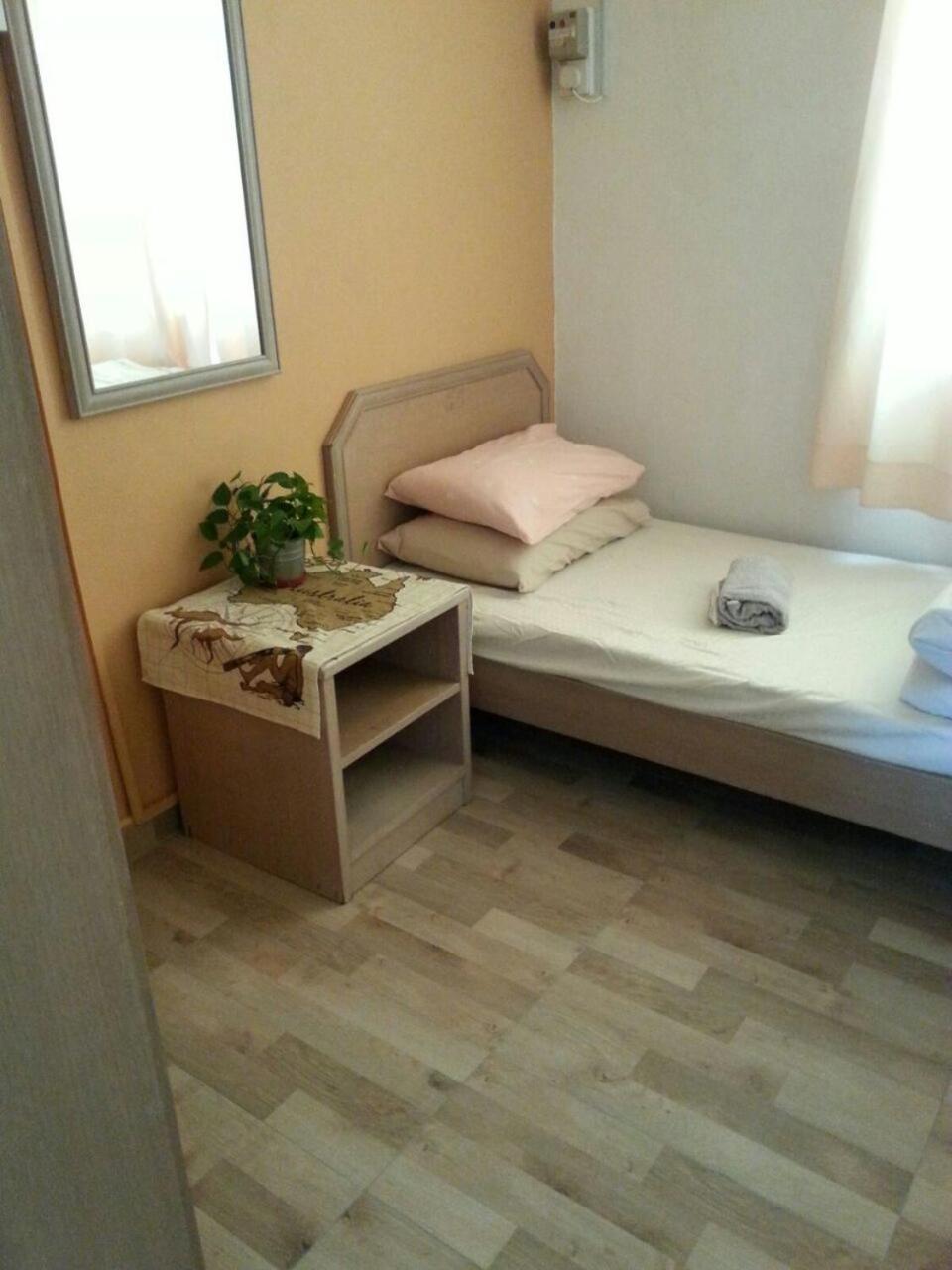 Jean Cleancomfy Apt Near Beach باتو فيرينغي المظهر الخارجي الصورة